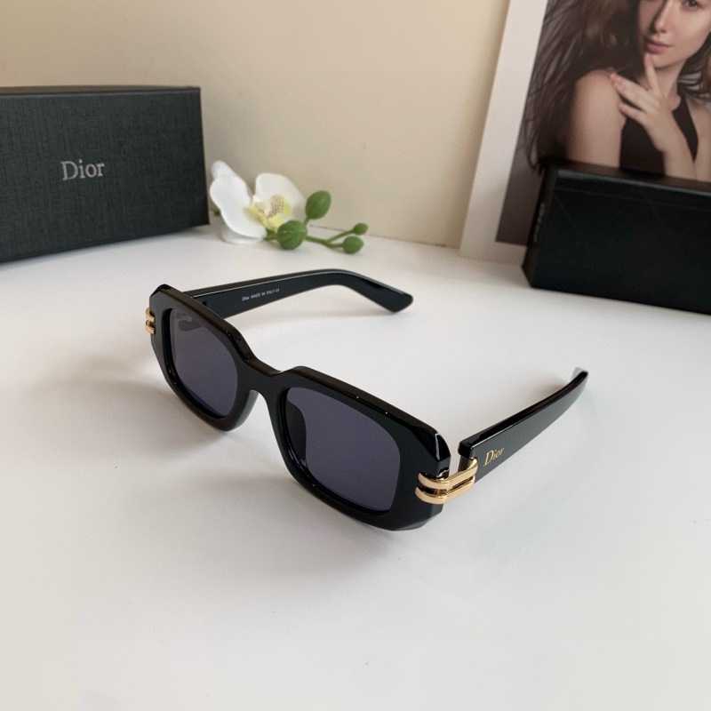 Солнцезащитные очки Dior