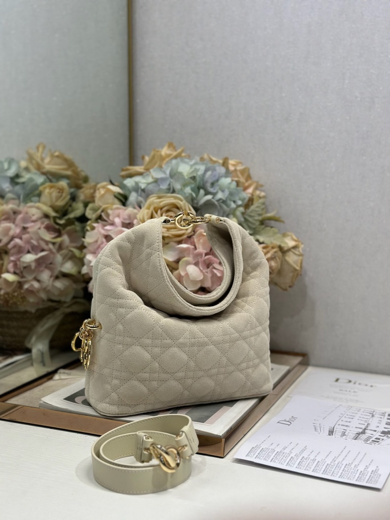 Сумка Dior коллекционная, бежевый цвет