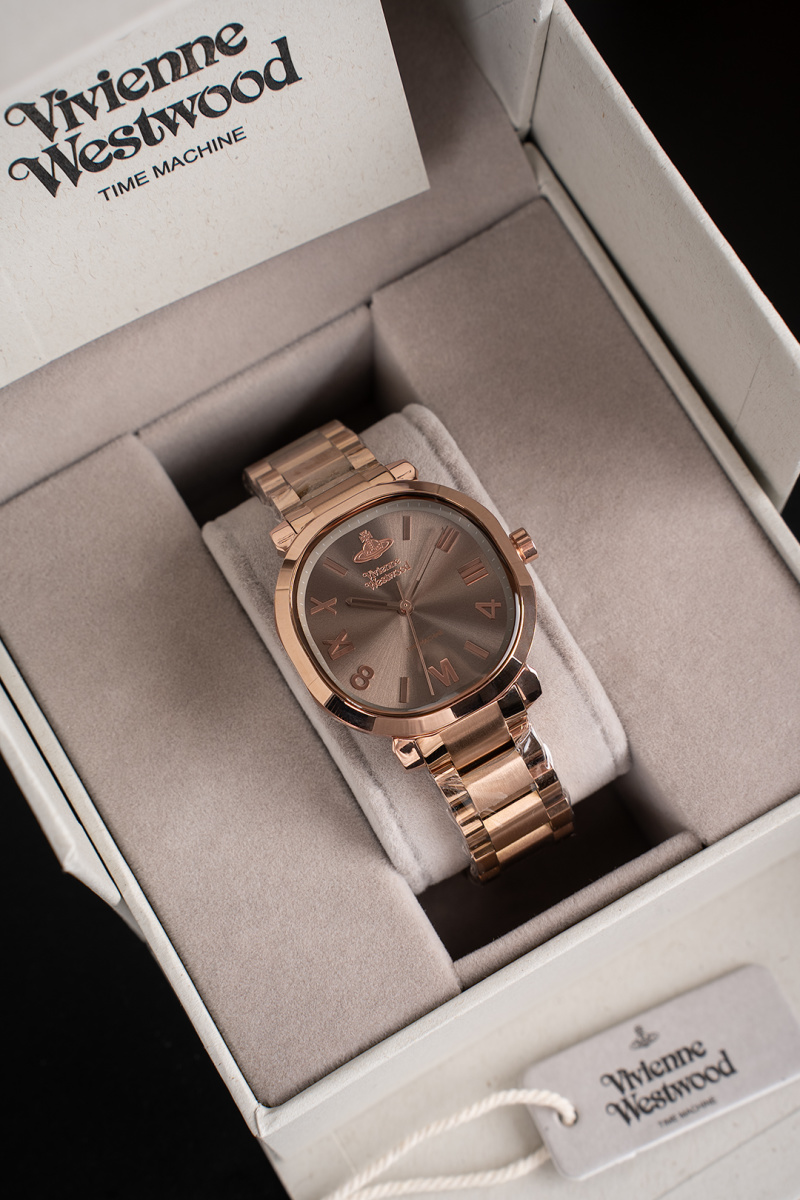 Часы Vivienne Westwood