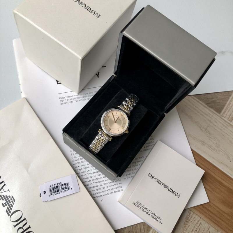 Часы Armani