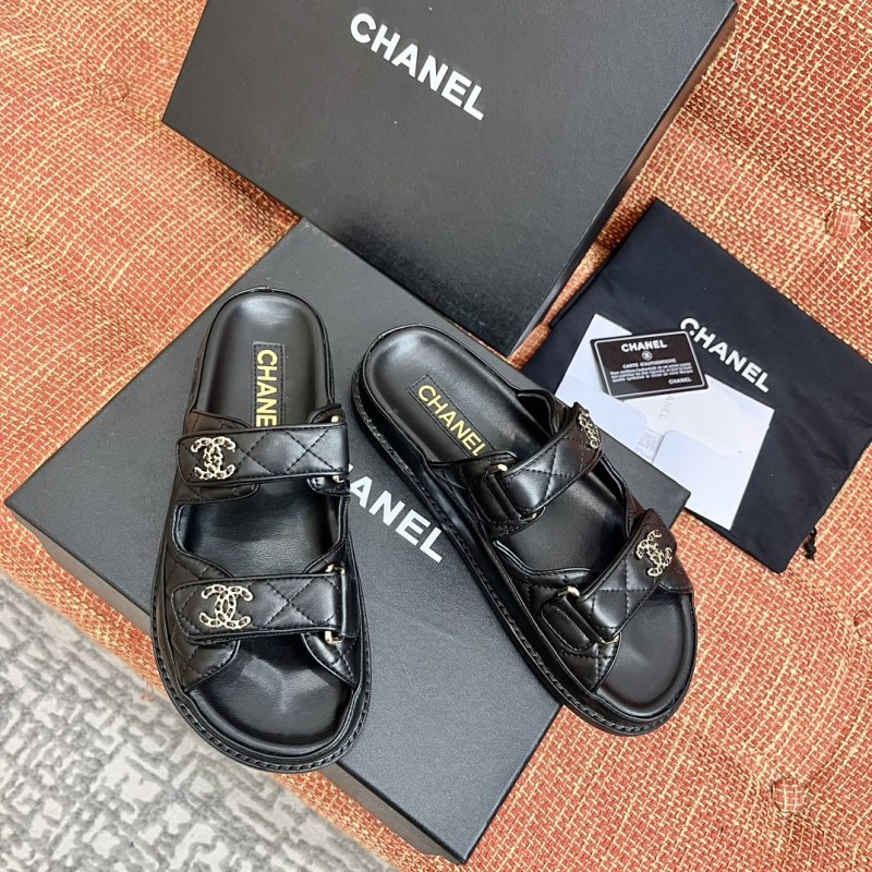 Босоножки Chanel классические с магнитной застежкой, черный
