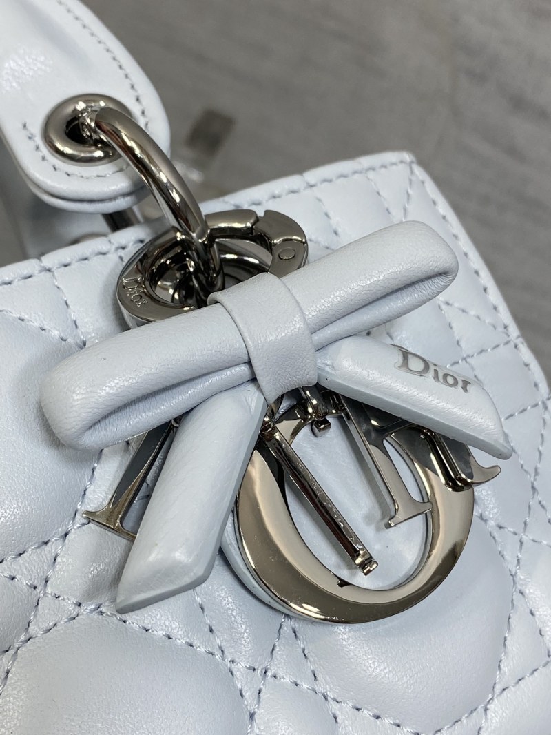 Сумка Dior Lady Dior светло-голубая