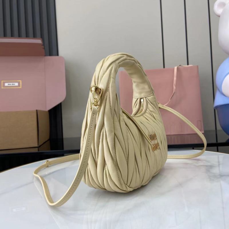 Сумка Miu Miu бежевый