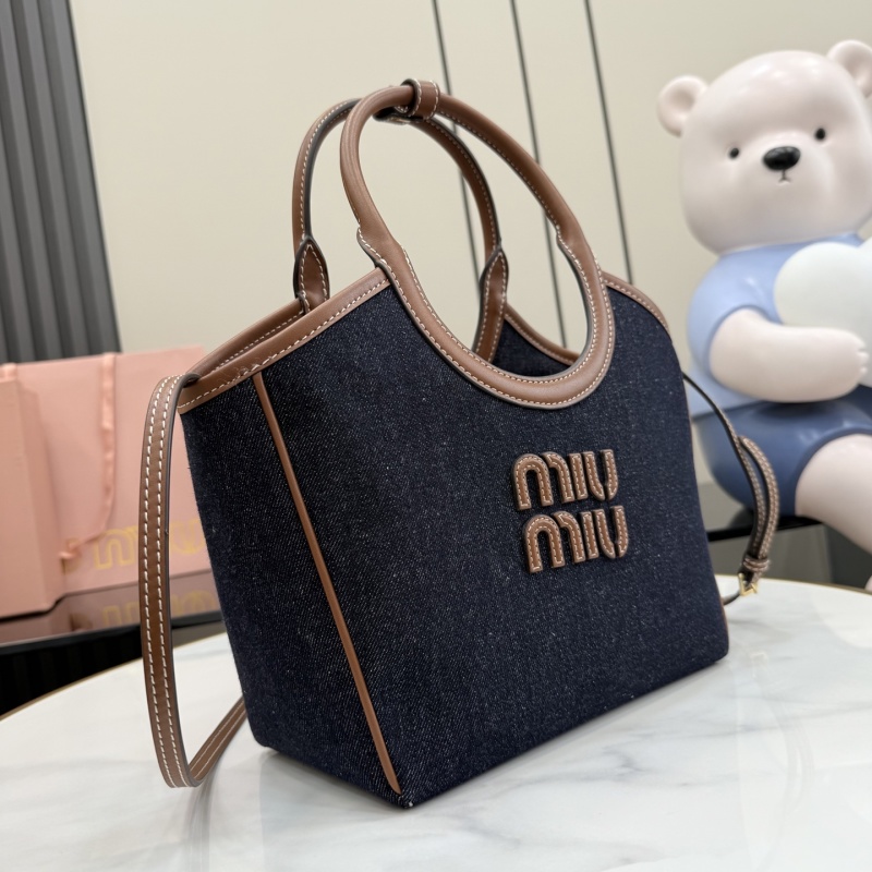 Сумка Miu Miu из денима с кожаной отделкой