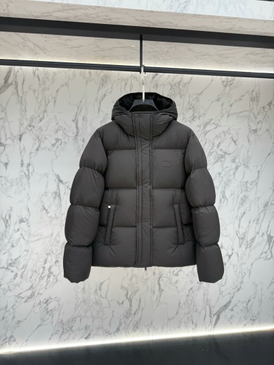 Пуховик Dior