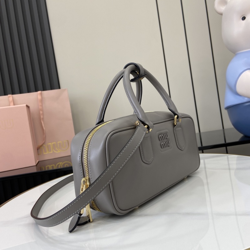 Сумка Miu Miu серая с логотипом