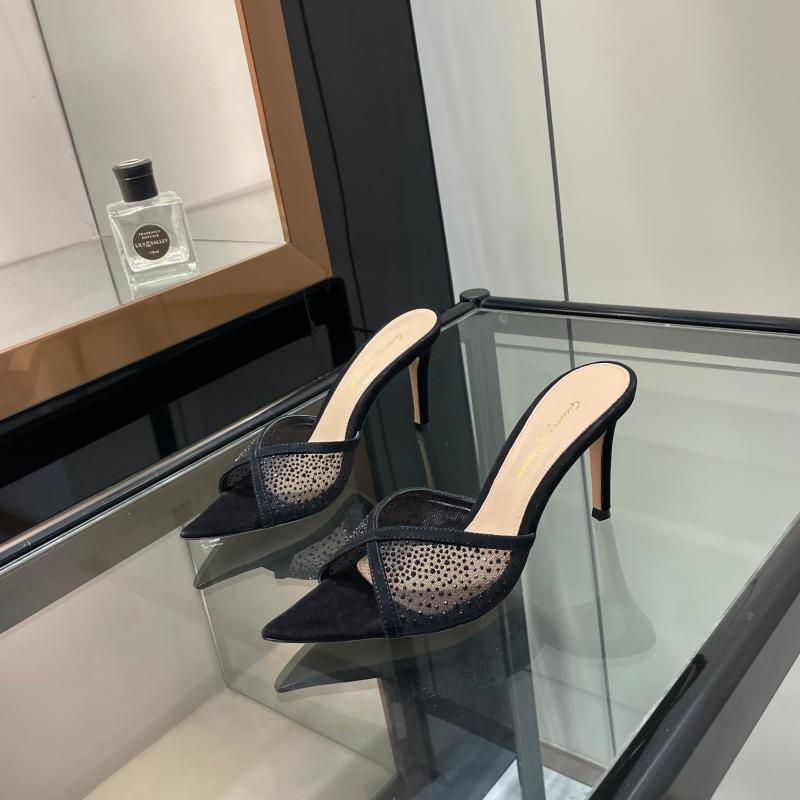 Gianvito Rossi Туфли со стразами на высоком каблуке