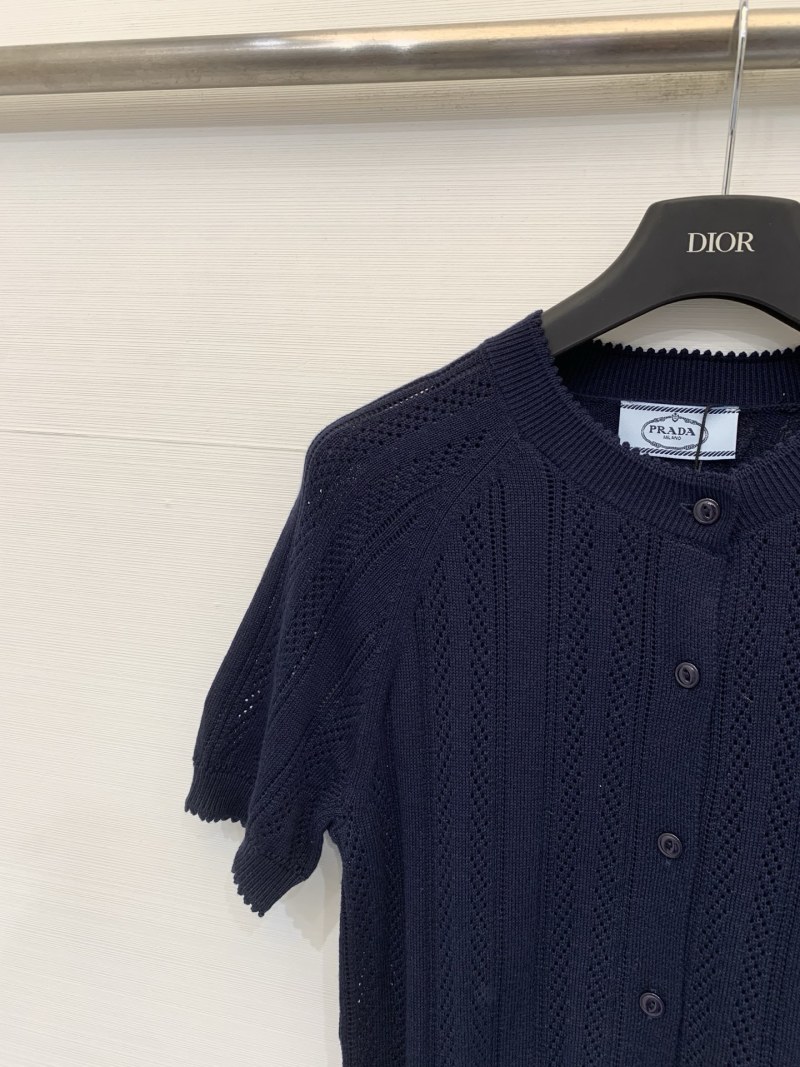 Кардиган вязаный Prada с пуговицами