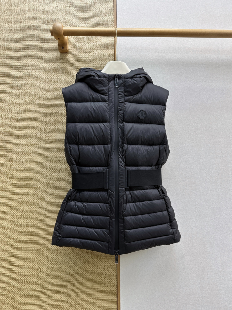 Жилет Moncler