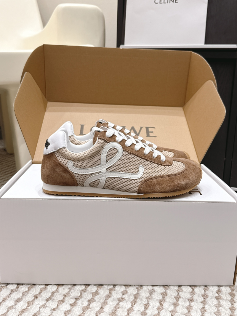 Кеды Loewe Ballet Runner 2.0 с замшей и сеткой