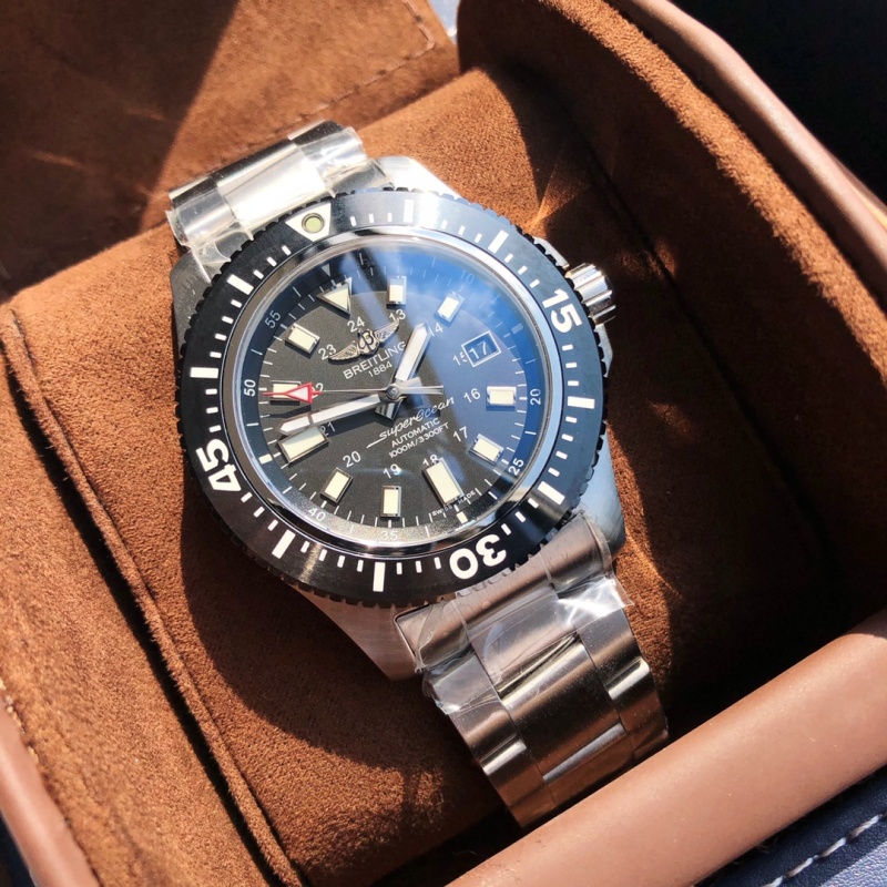 Часы Breitling