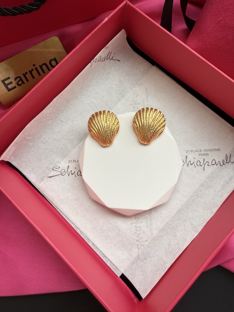 Серьги в форме раковины Schiaparelli