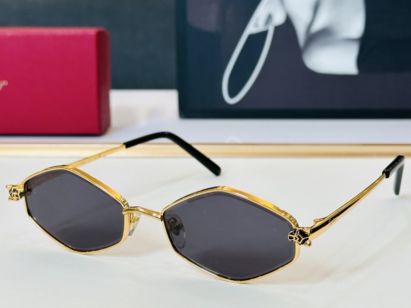 Солнцезащитные очки Cartier CT0795S золотые