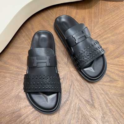 Мужские шлёпанцы Hermes