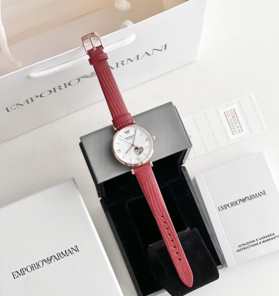 Часы Armani