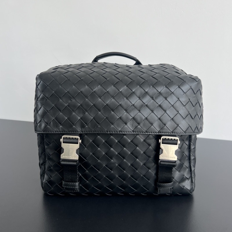 Портфель Bottega Veneta из плетеной кожи черный
