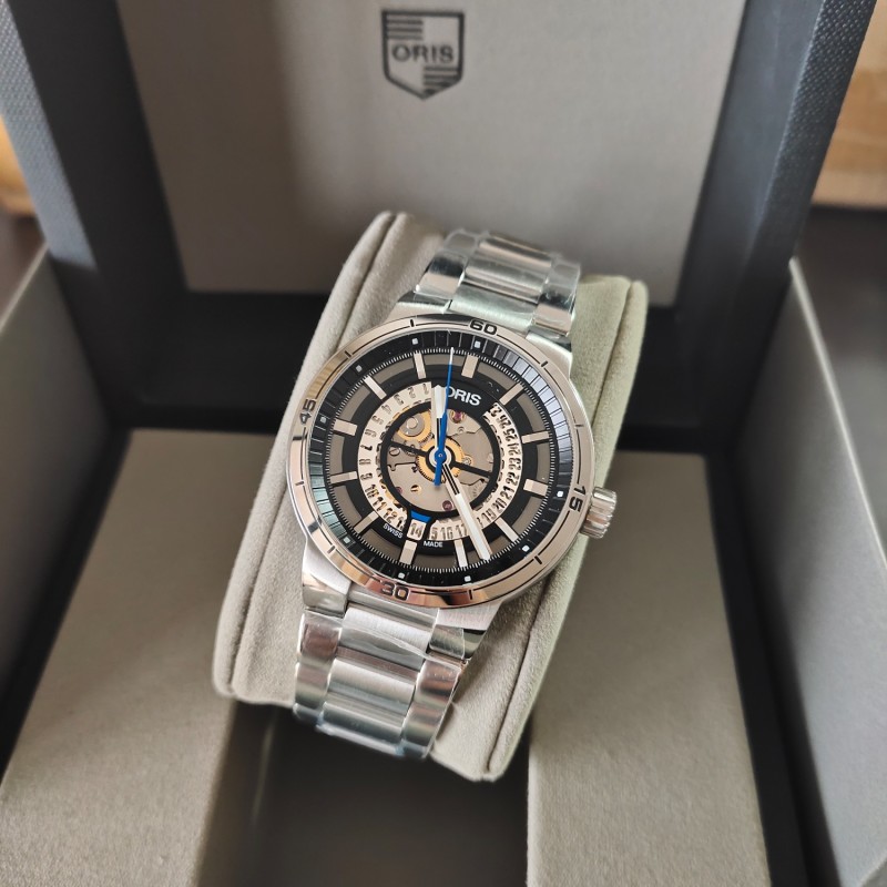Часы Oris
