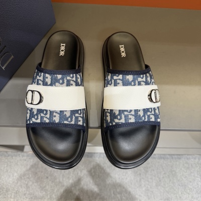 Мужские шлёпанцы Dior