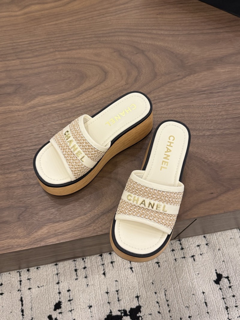 Женские мюли на платформе с логотипом Chanel