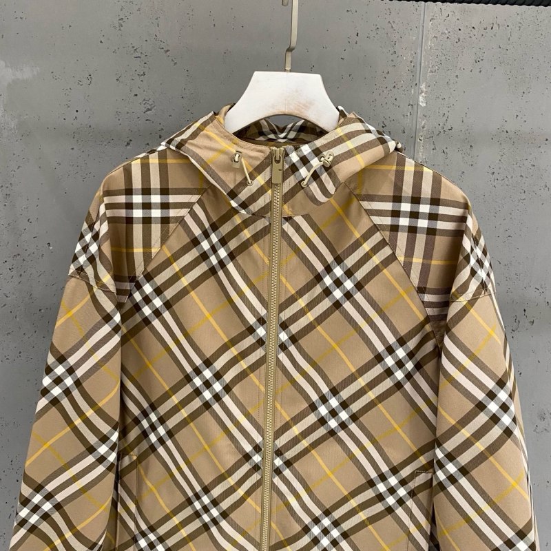 Мужская легкая куртка-ветровка с капюшоном в клетку Burberry