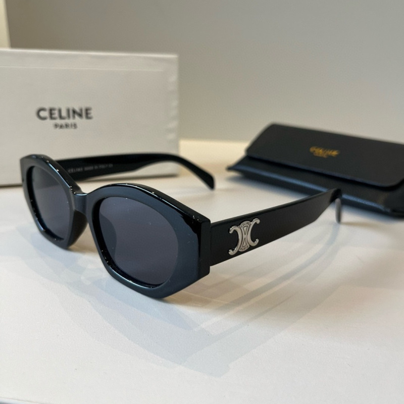 Солнцезащитные очки Celine