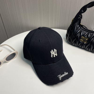 Бейсболка с вышивкой NY Yankees