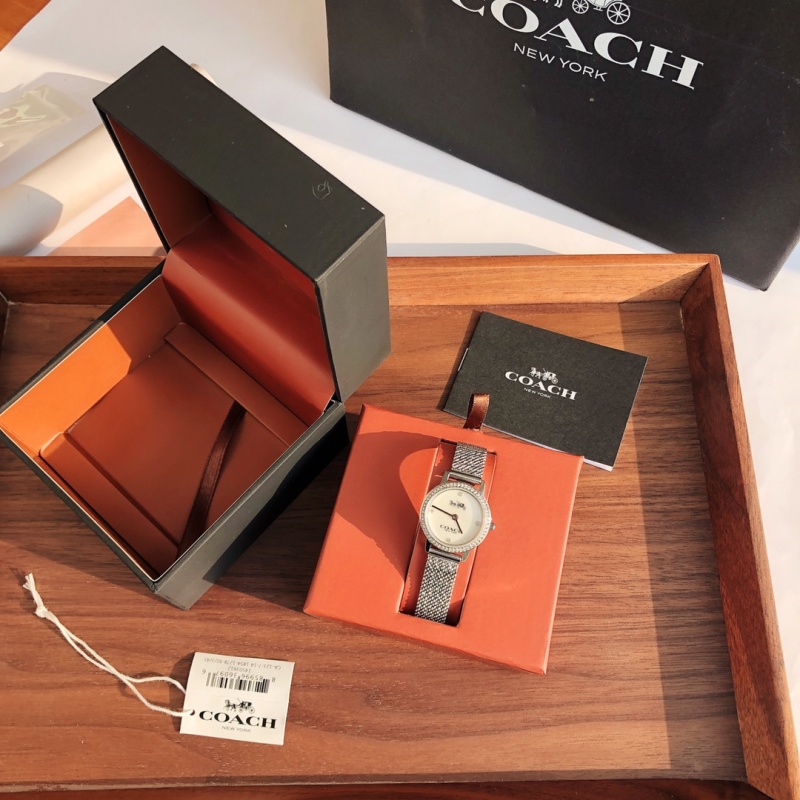Часы Coach