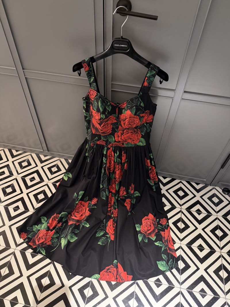 Повседневное платье с принтом роз Dolce & Gabbana