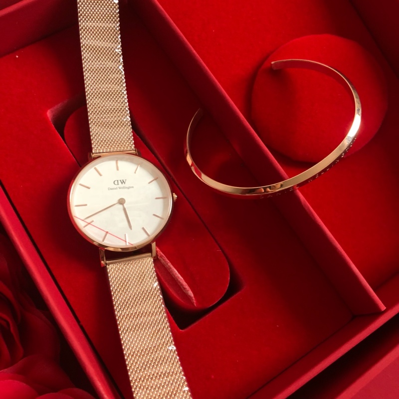 Часы Daniel Wellington