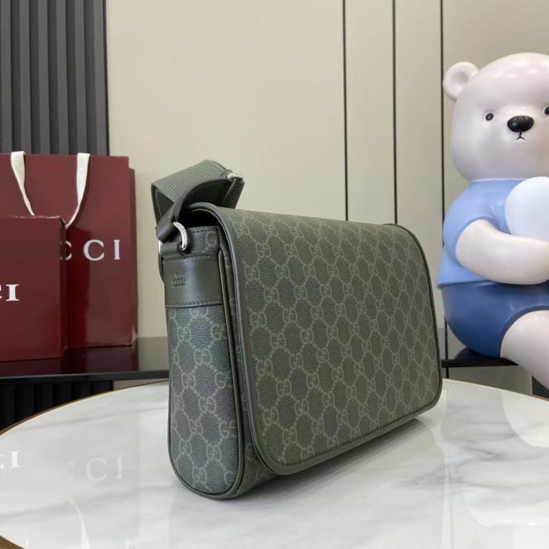 Сумка кросс-боди Gucci с монограммой