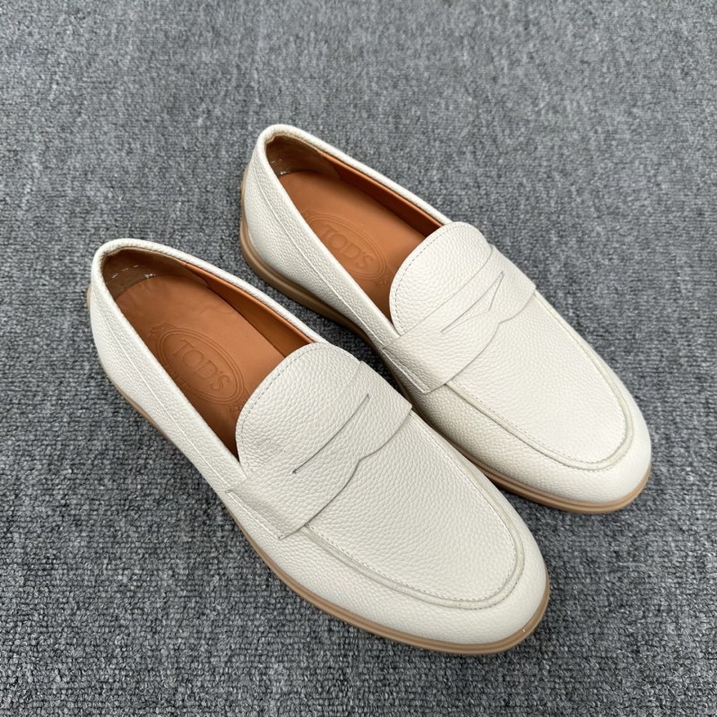 Мужские кожаные мокасины Tod's белого цвета