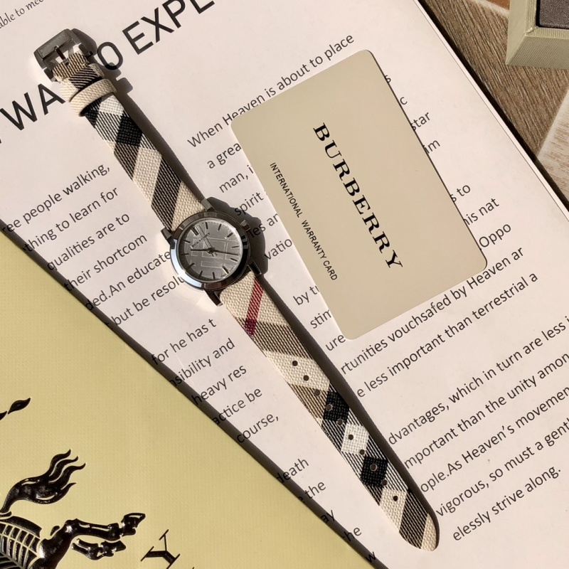 Часы Burberry