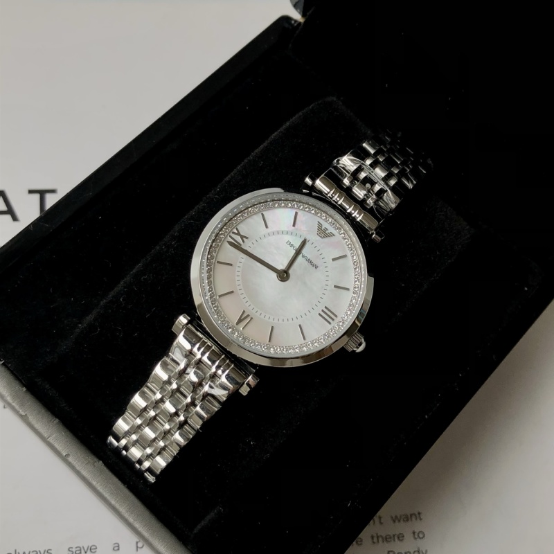 Часы Armani