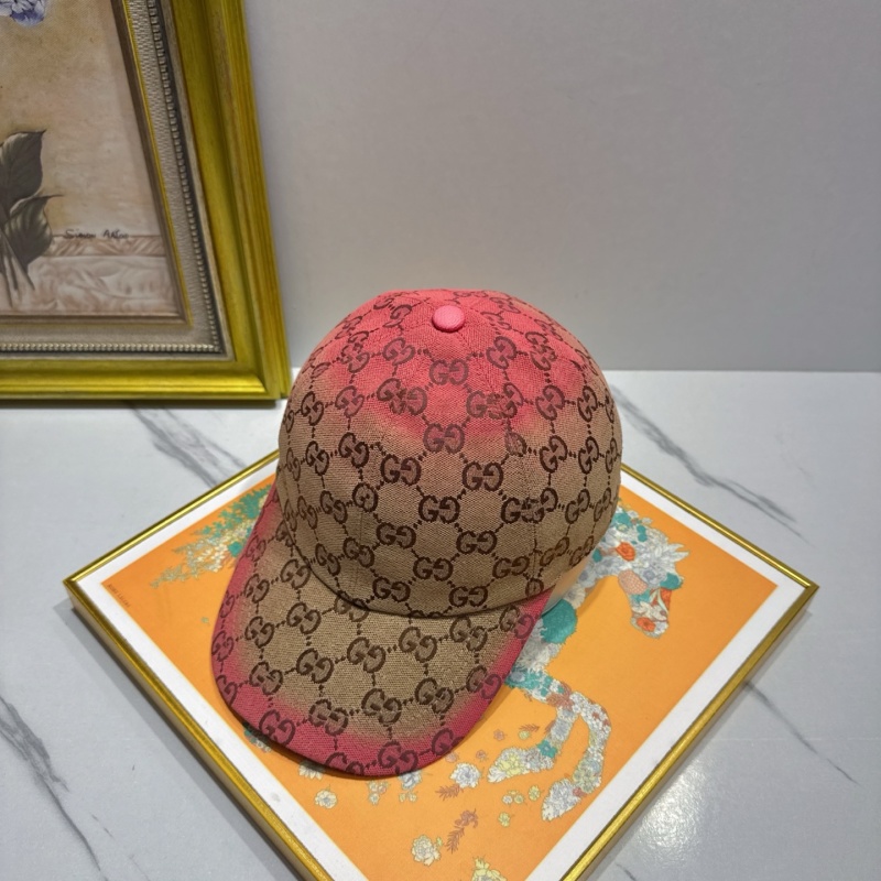Бейсболка с монограммой Gucci