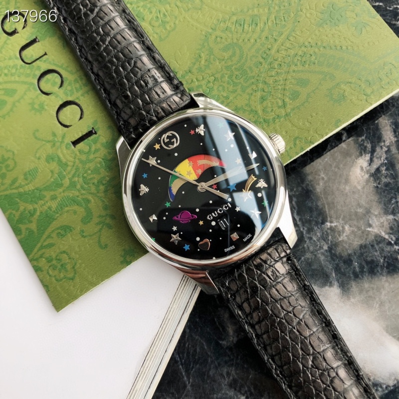 Часы Gucci