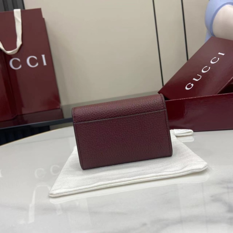 Портмоне Gucci с золотой фурнитурой
