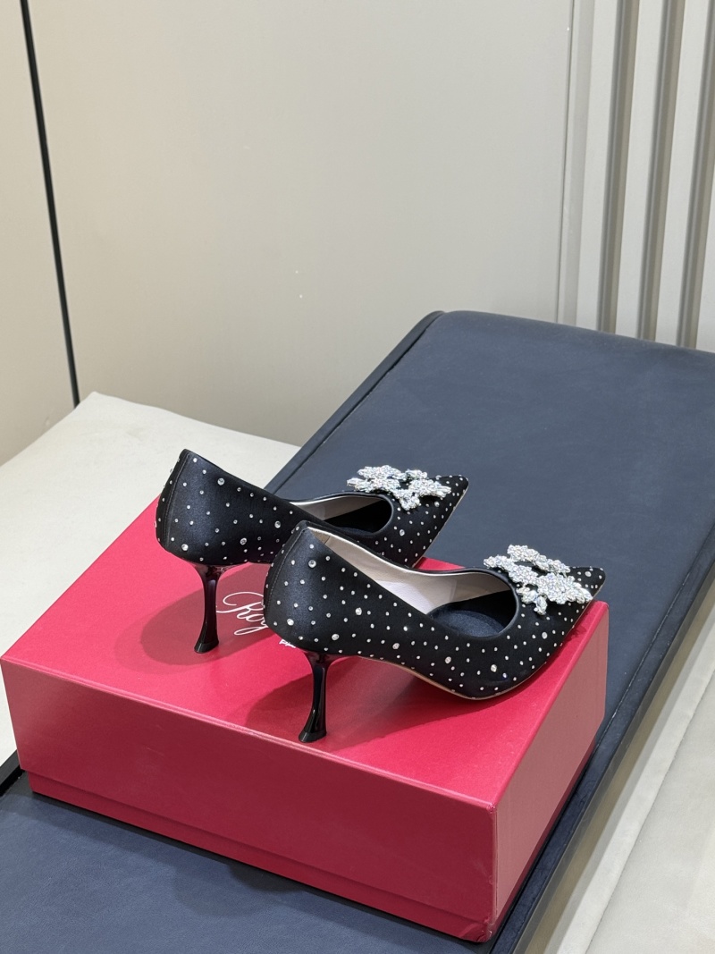 Черные туфли на шпильке со стразами и декоративной пряжкой Roger Vivier