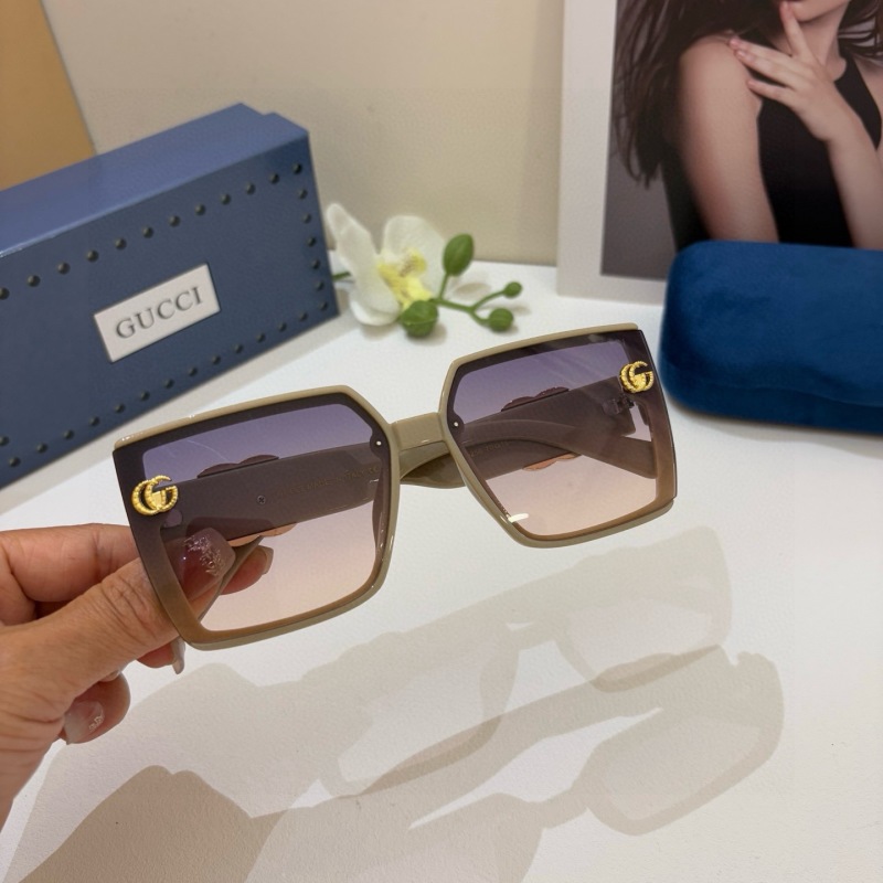 Очки Gucci