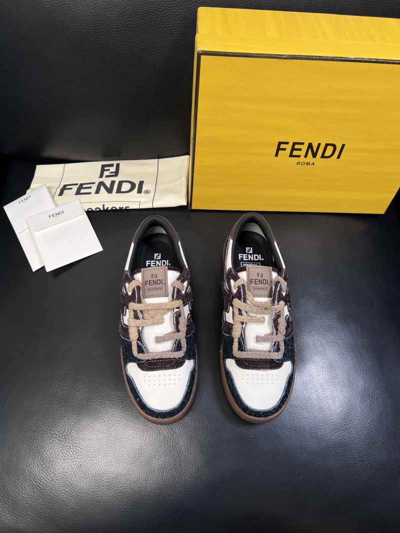 Мужские кроссовки FENDI