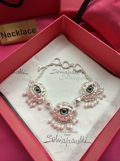 Браслет Schiaparelli с глазами