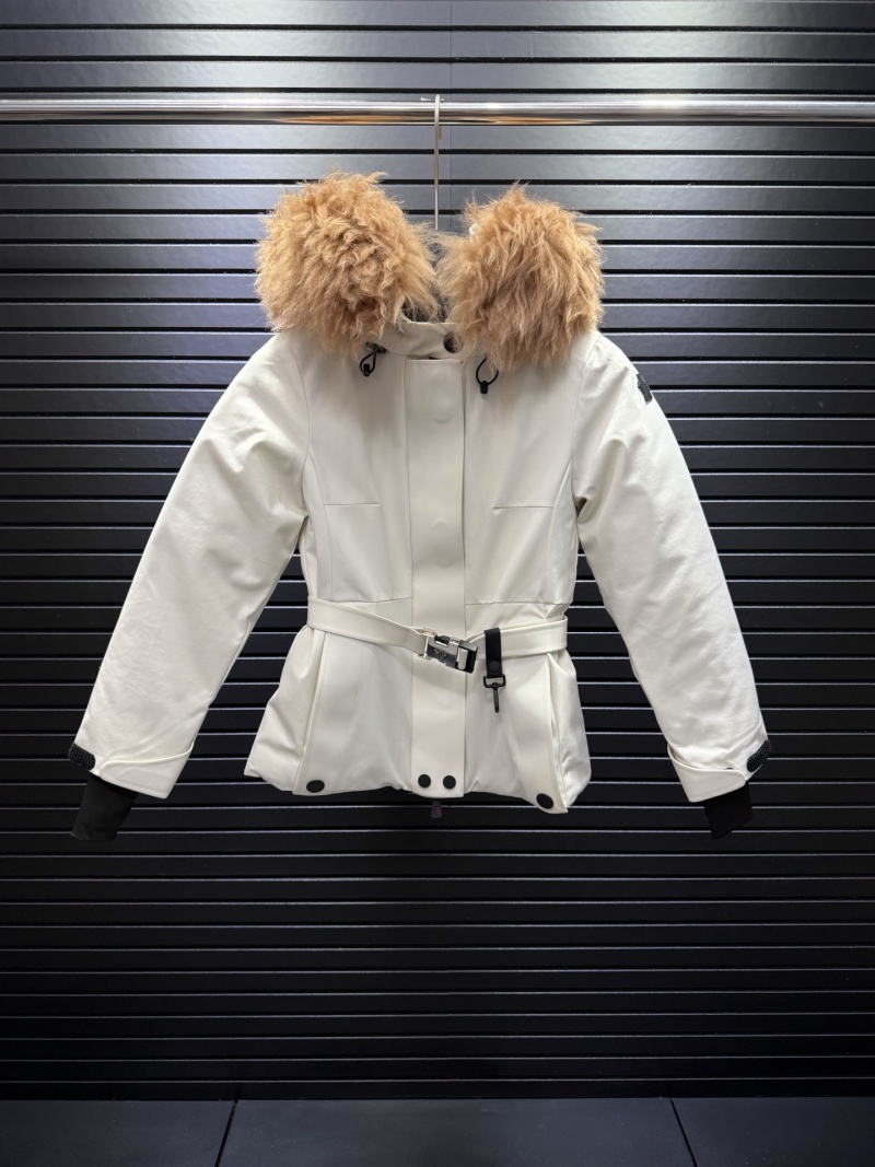 Пуховик Moncler