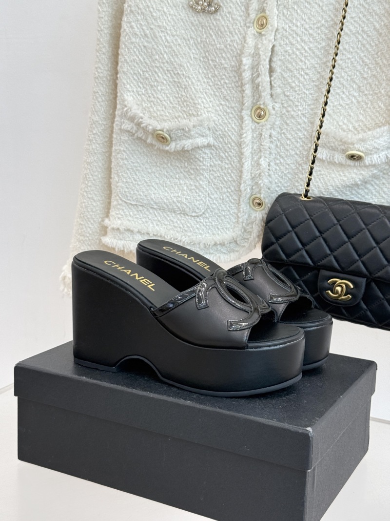 Женские черные кожаные мокасины на высокой платформе Chanel