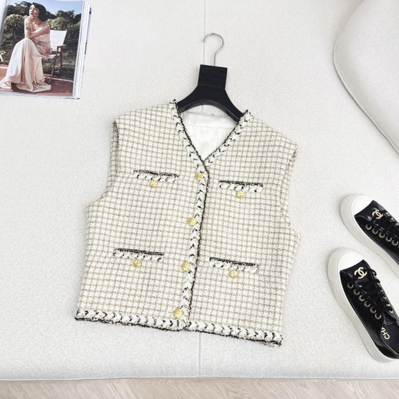 Жилет Chanel