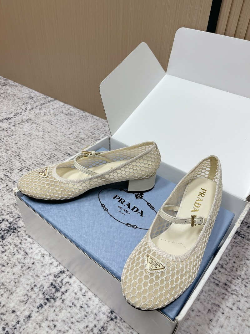 Женские сетчатые туфли на каблуке Prada