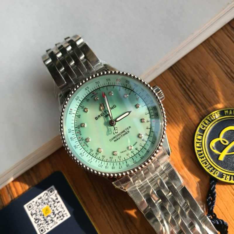 Часы Breitling