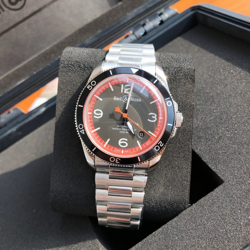 Часы Bell & Ross