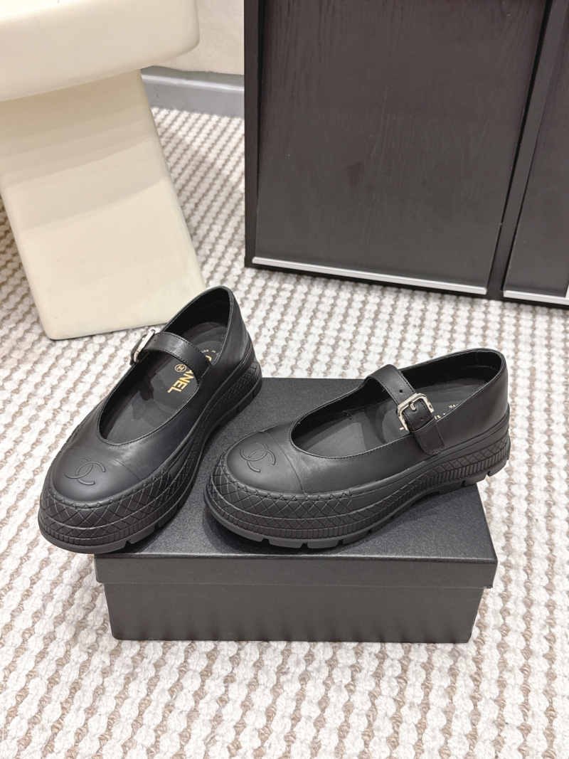 Черные туфли Chanel