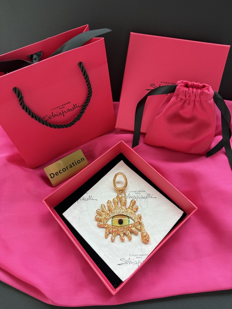 Подвеска в виде глаза с кристаллами Schiaparelli