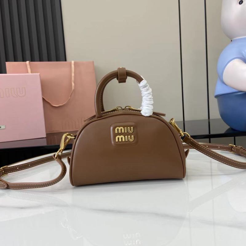 Сумка Miu Miu коричневая