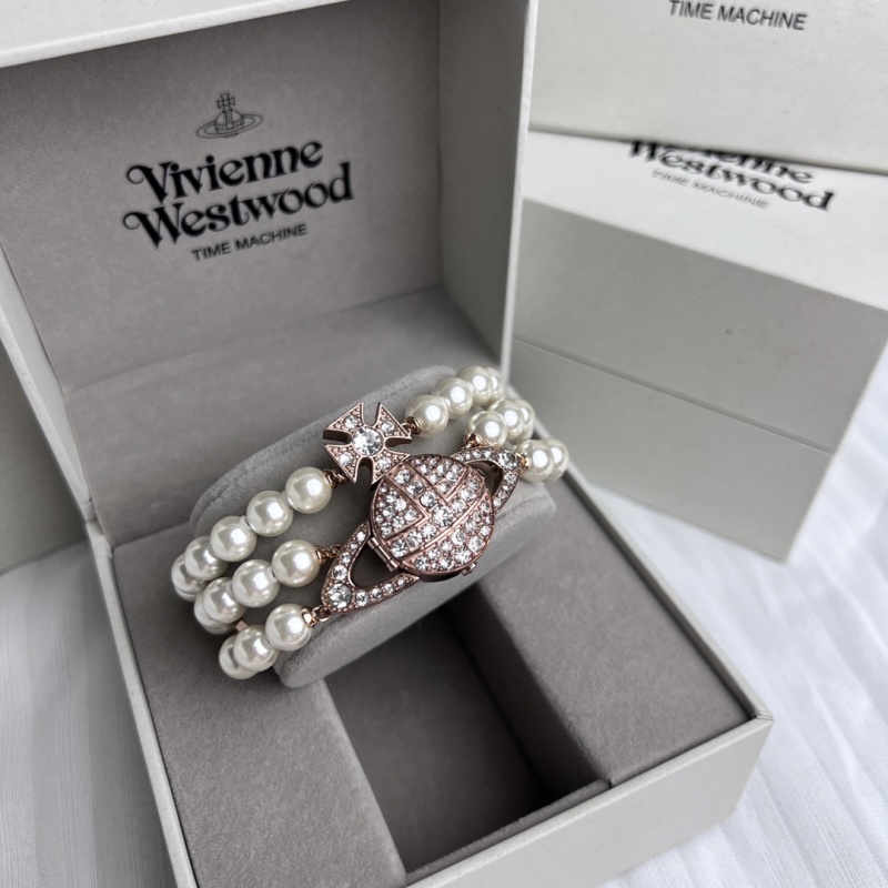 Часы Vivienne Westwood
